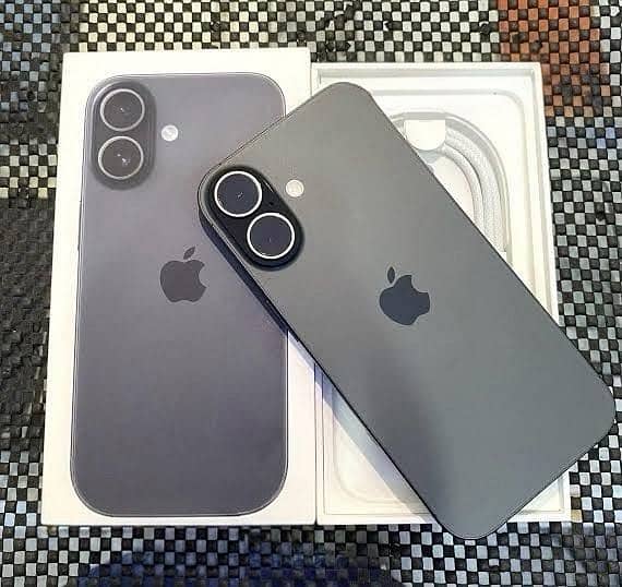 Apple iPhone 16 0