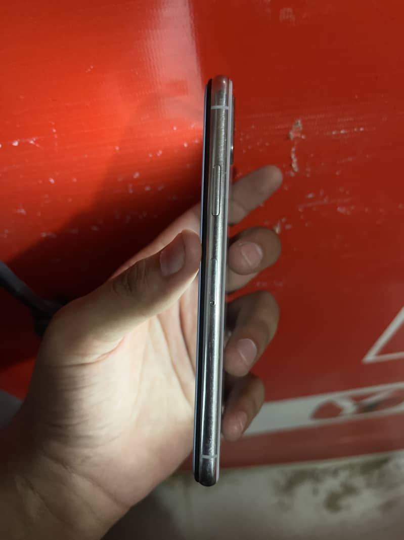 Apple iPhone X 1