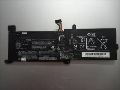 Lenovo IdeaPad 3 Battery