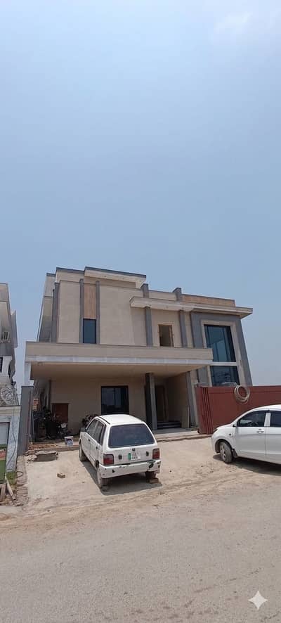 Brand New Beautifully Designed Corner 1 Kanal House Available for Rent