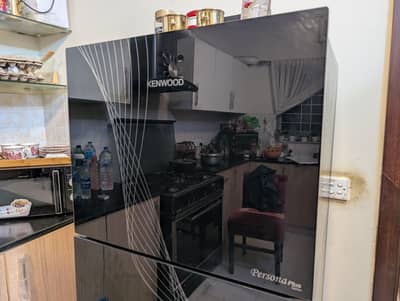 Kenwood Mid size economical fridge