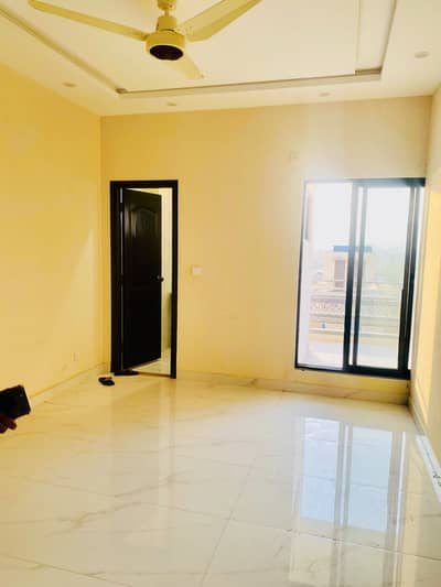 Luxury 2 Bedroom Corner Apartment | 1600 Sq Ft | The Fourth Star Residence G-11/3 Islamabad | For Sale