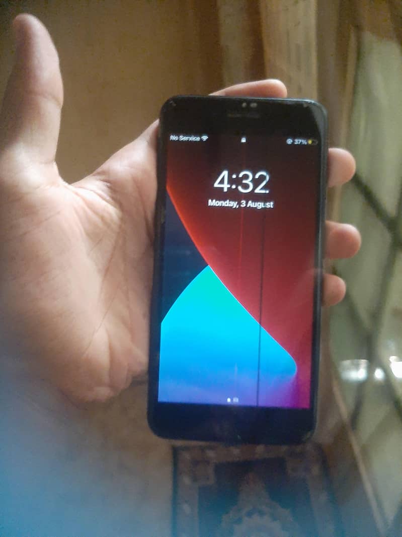 Apple iPhone 7 Plus 0