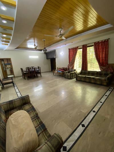 1 Kanal Portion For Rent