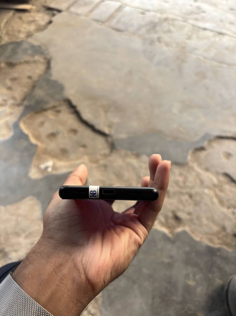 Google Pixel 6a 1
