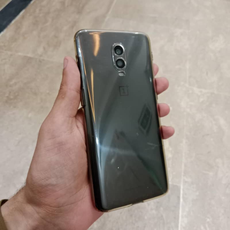 One Plus 6T 4