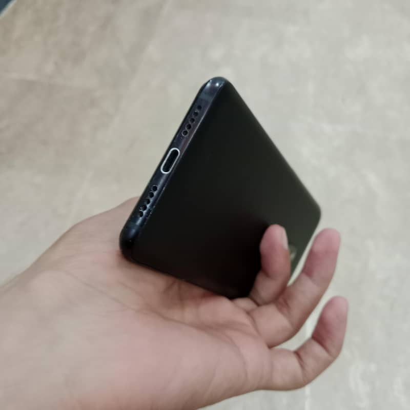 One Plus 6T 7