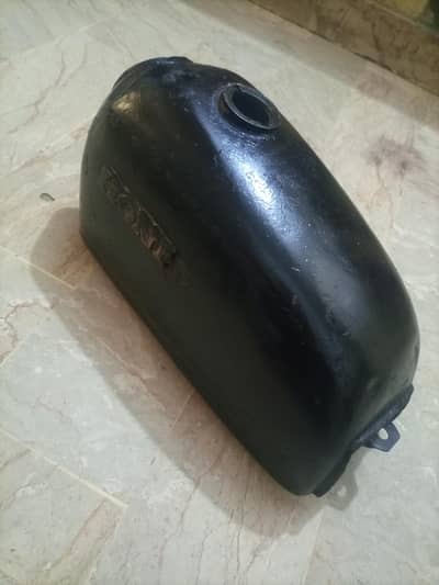 TankI 82 model Ki hai 03122793392