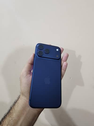 Apple iPhone 17 Pro Max approved