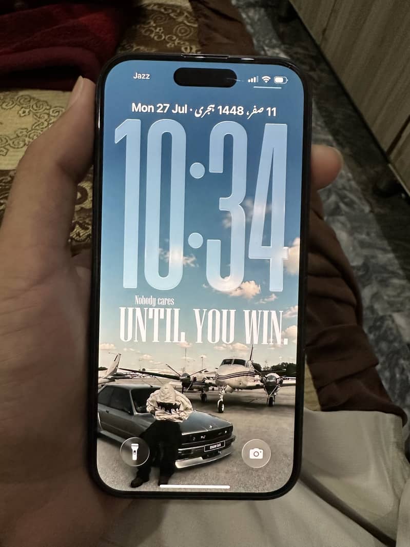 Apple iPhone 15 10