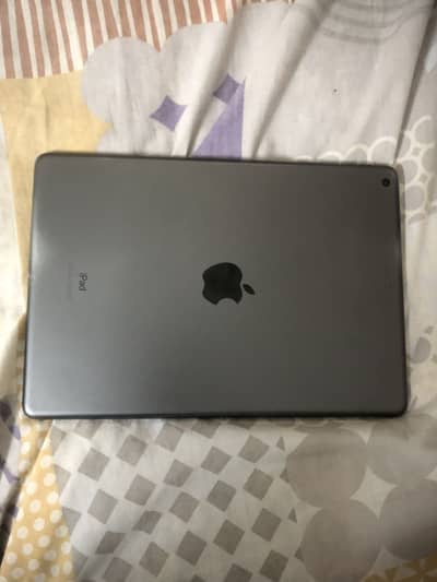 Ipad 8th gen perfect condition