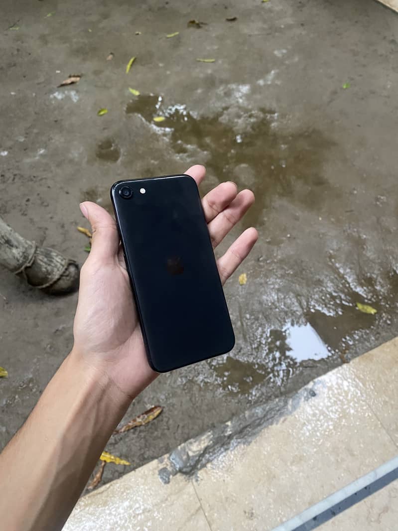 iPhone Se2 2