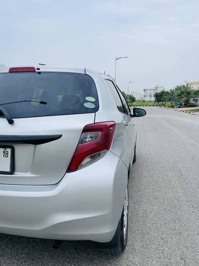Toyota Vitz 2014