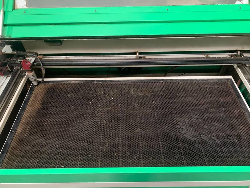 CNC MACHINE SINGLE HEAD 2