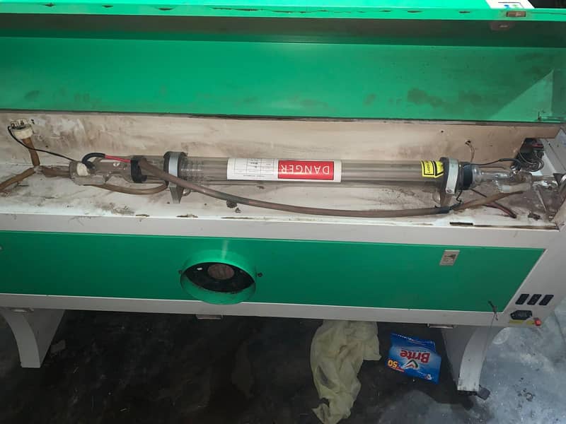 CNC MACHINE SINGLE HEAD 5