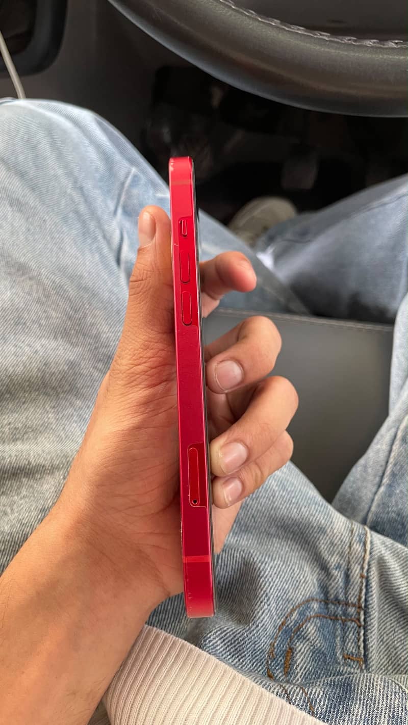 Apple iPhone 13 3