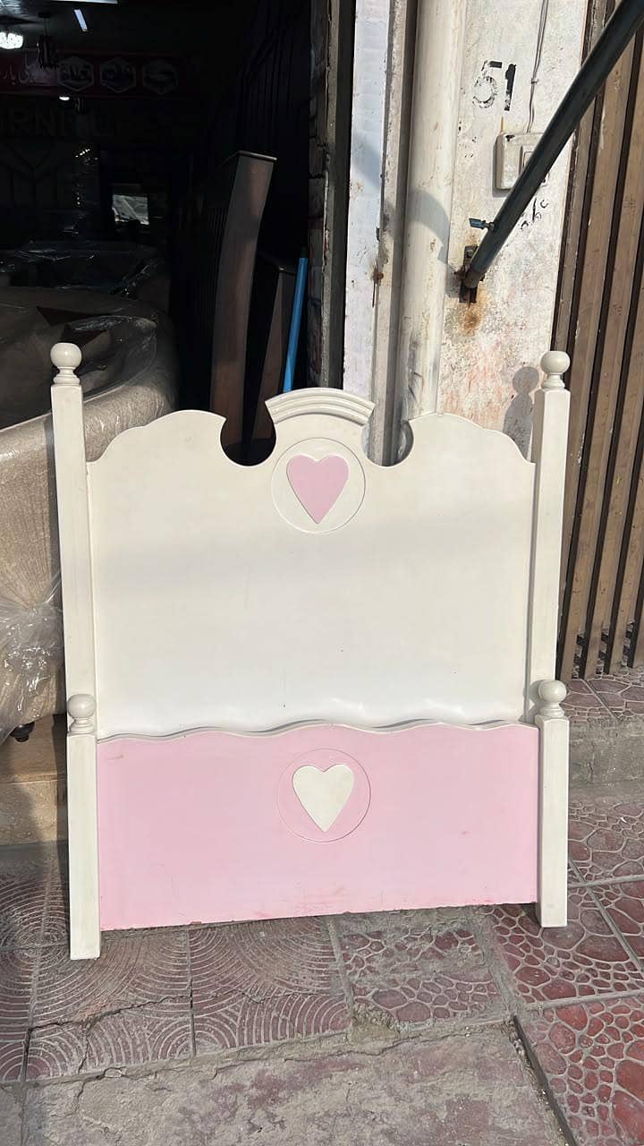 Single bed for children's 2