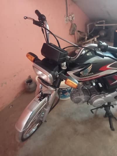 Honda cd-70