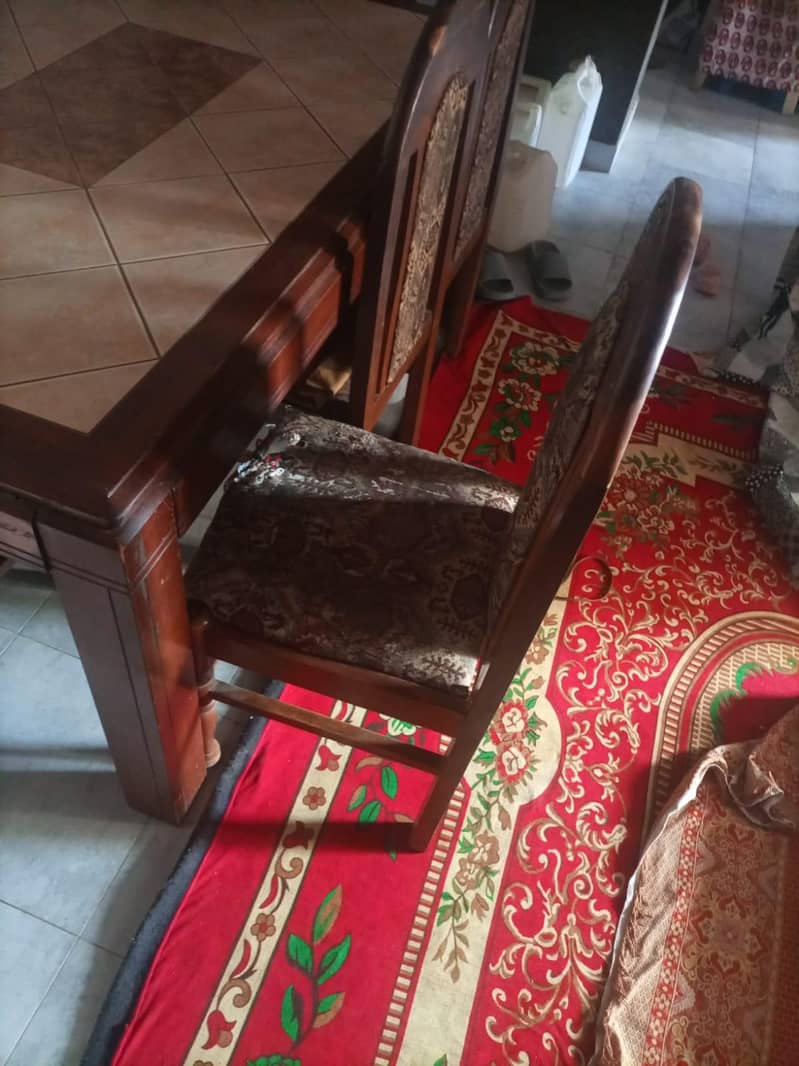 Dining Table with Chair's and Computer Table 7