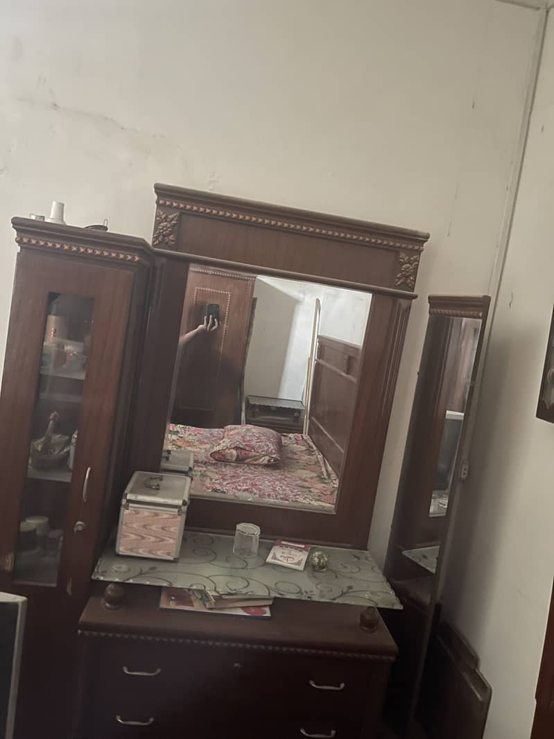 Complete Bed Room Set 4