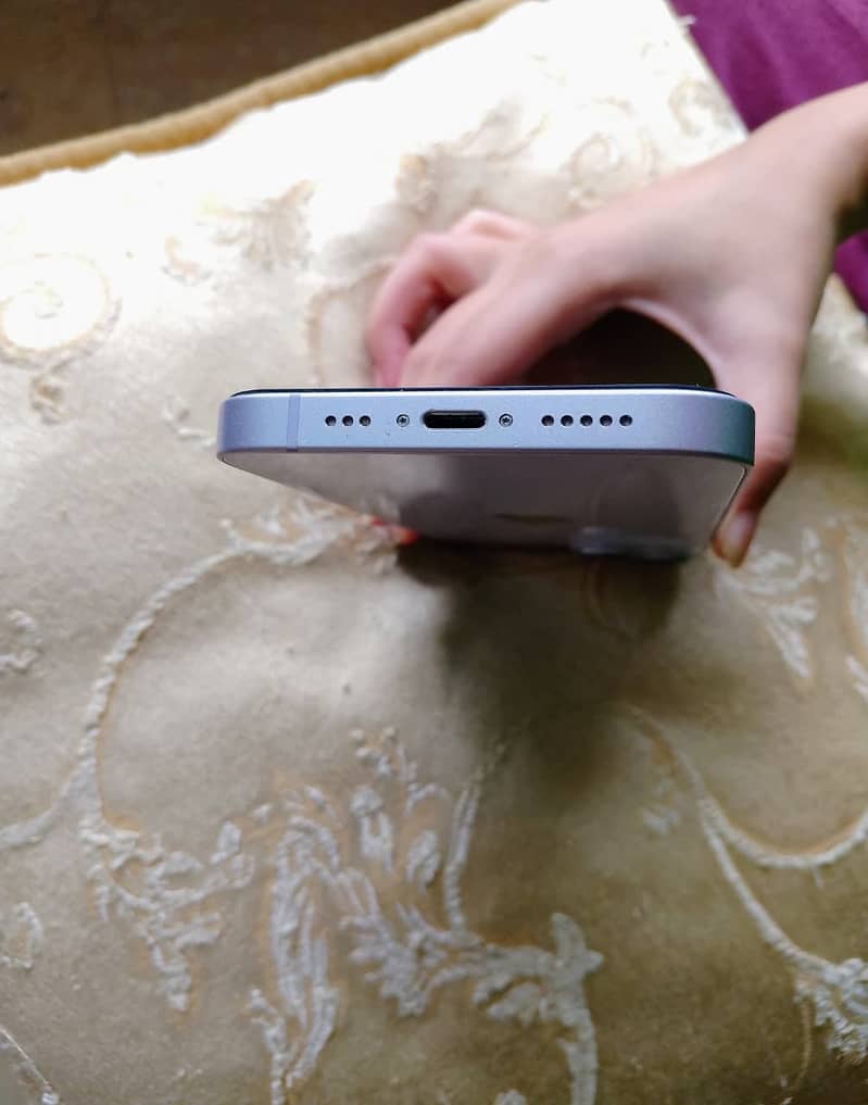 Apple iPhone 14 1