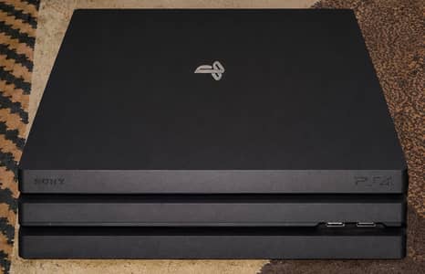 Ps4 Pro 1tb with box and games