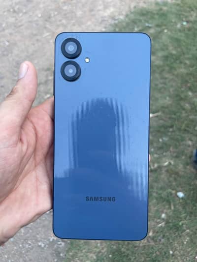 Samsung Mobile A06