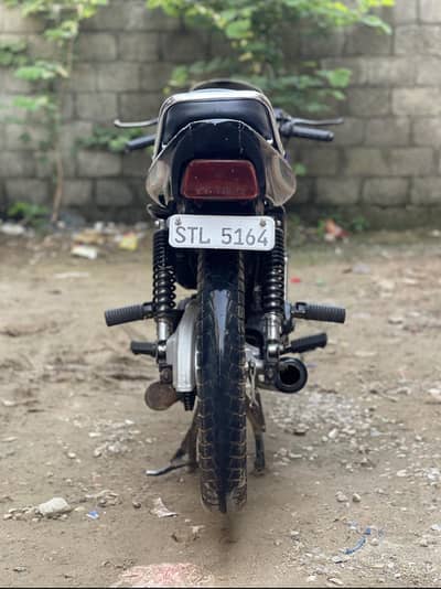 Honda cg 125 deluxe modified.