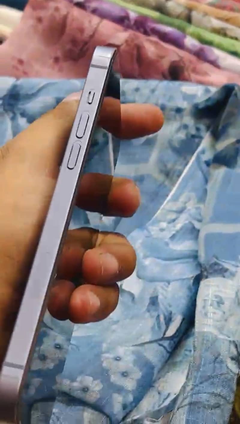 Apple iPhone 14 plus 0