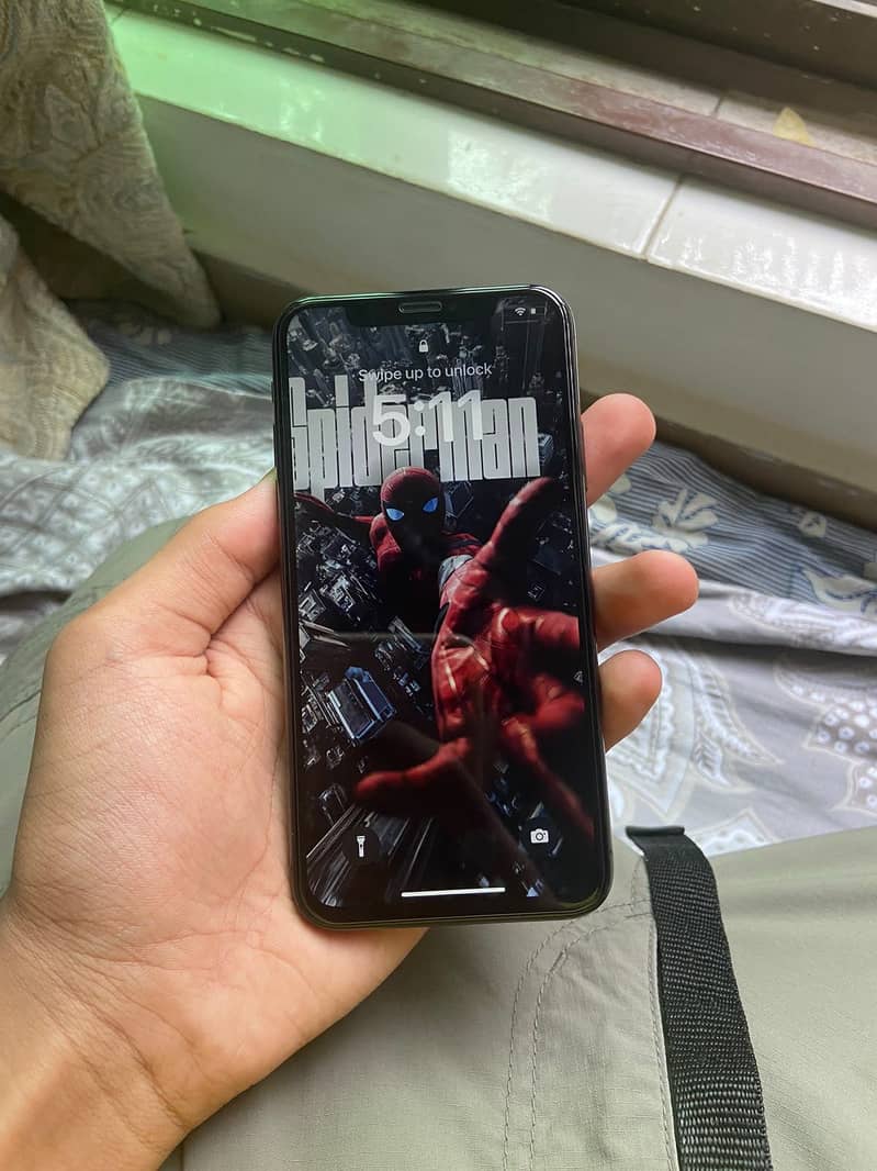 Apple iPhone X 1