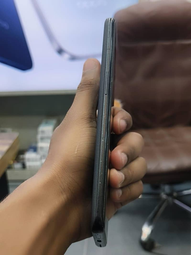 One Plus 10 Pro 3