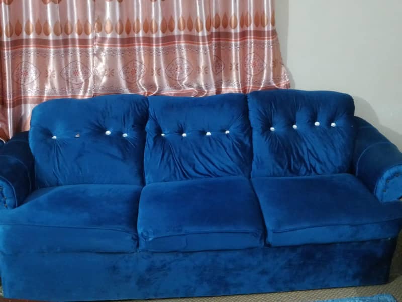 Sofa set 0
