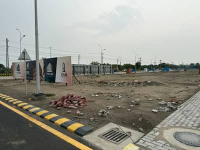 330 Sq. ft Ground Floor Shop Cube Shopping Mall Etihad Town Phase-1