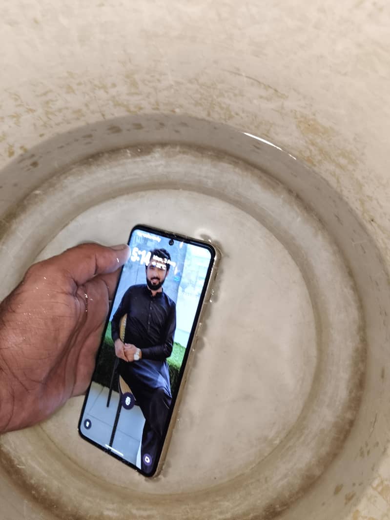 Google Pixel 8 Pro 1