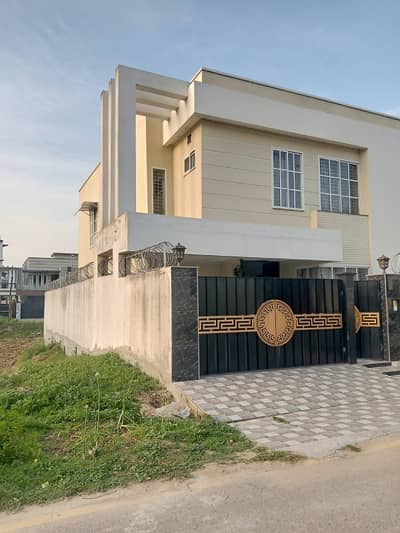 10 Marla House Is Available For Rent Brand New Condition