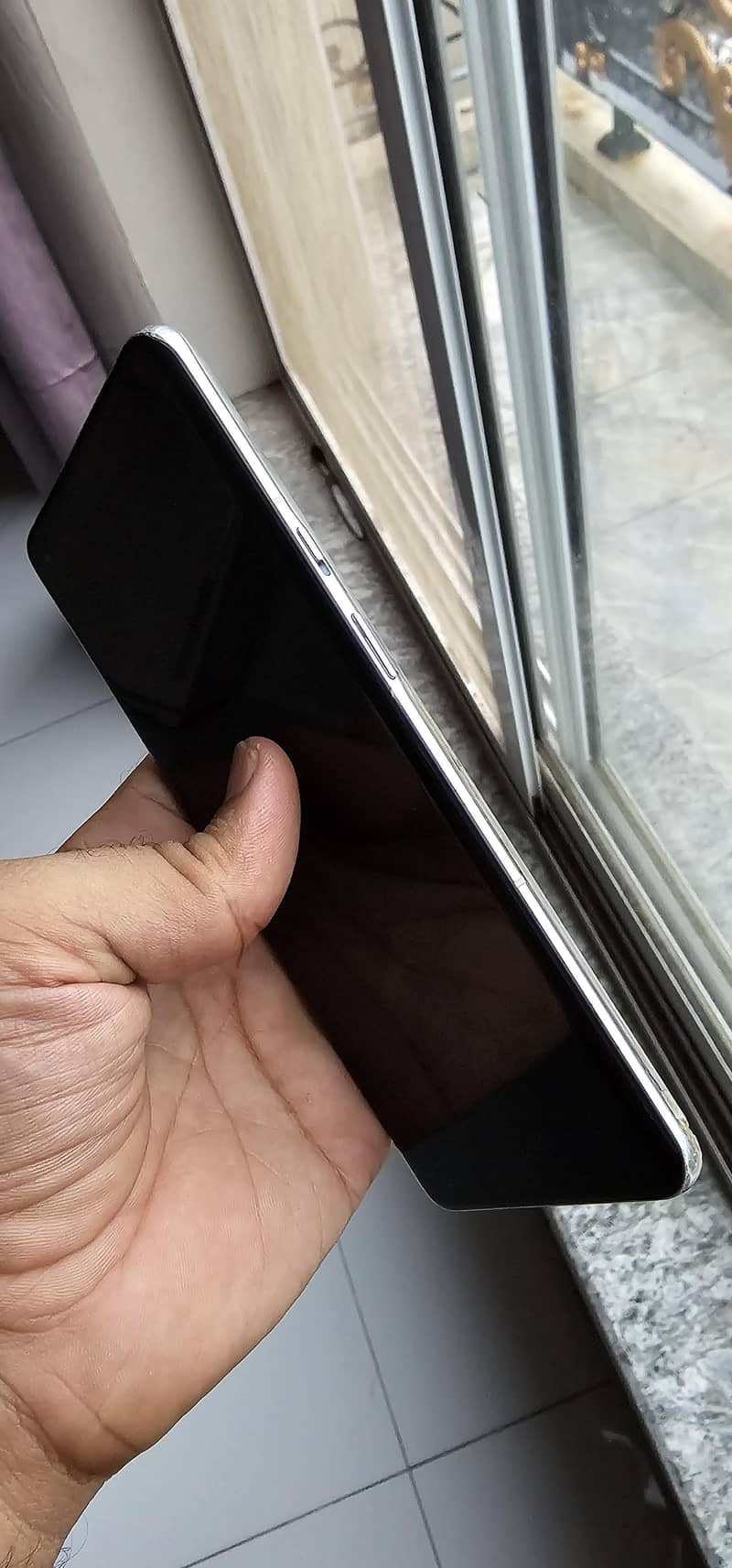 oneplus 9 pro 4