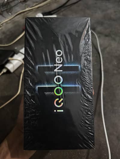 Vivo iQOO 11