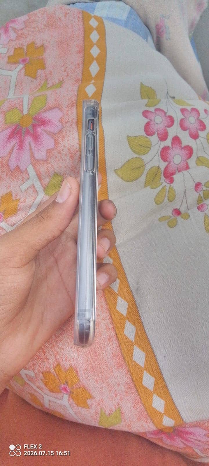 Apple iPhone 11 4