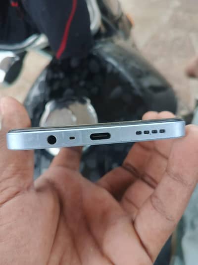 Realme Note 60