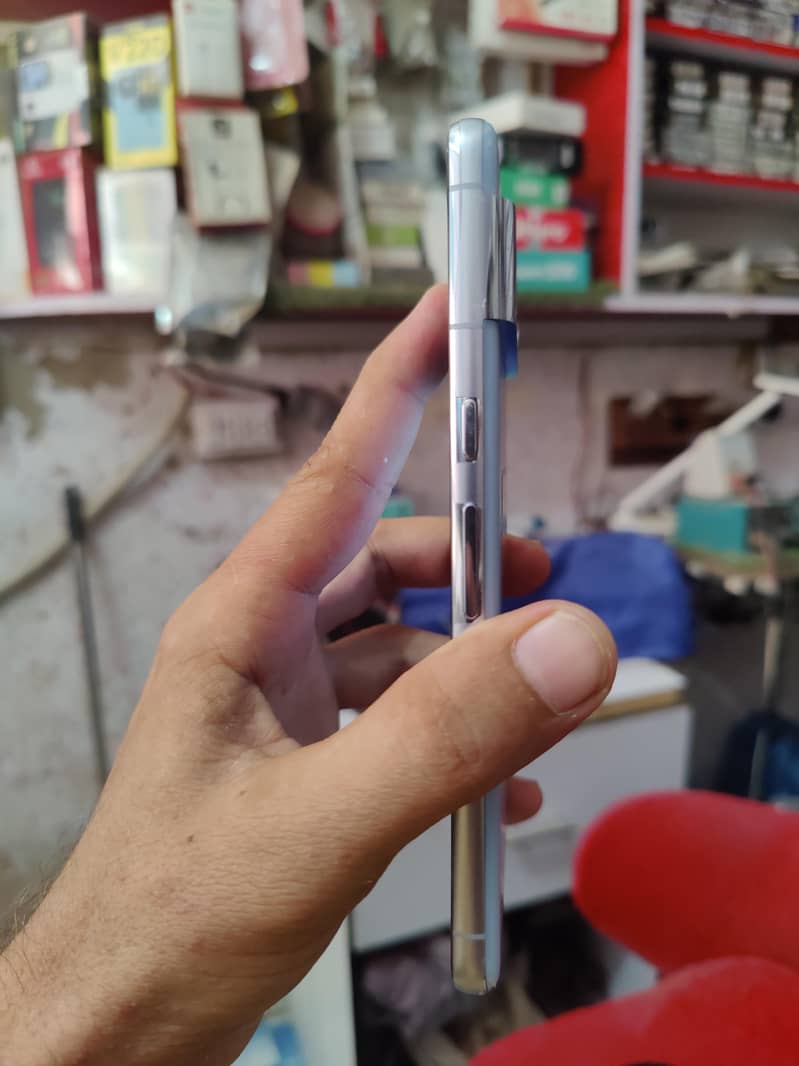 Google Pixel 8 Pro 1