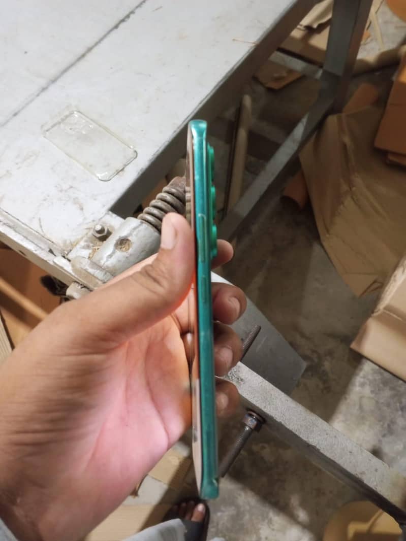 Tecno CAMON 15 Pro 7
