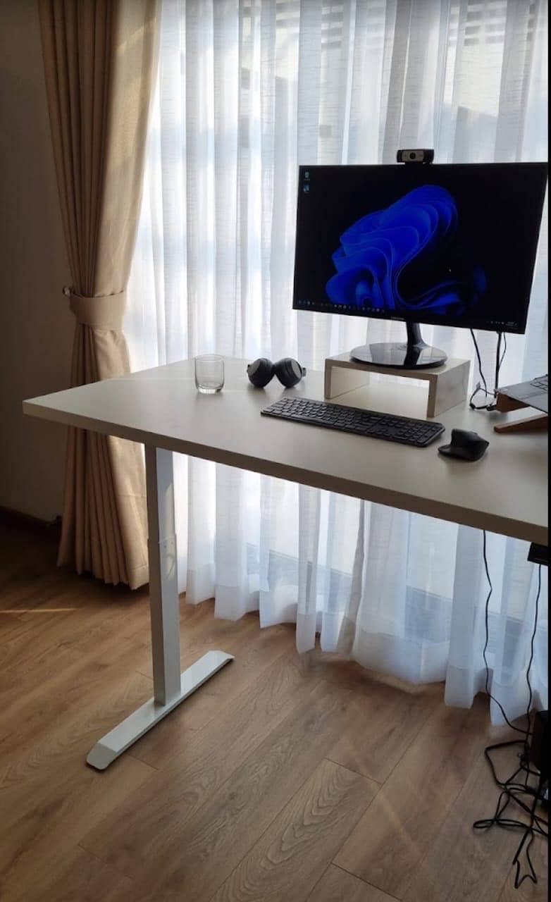 Height adjustable table /standing desk/ Electric table 11