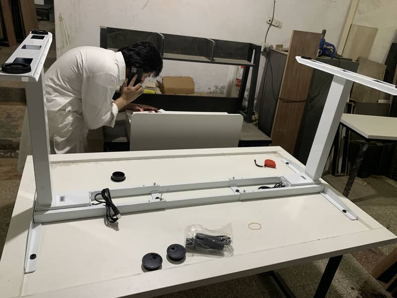 Height adjustable table /standing desk/ Electric table 17