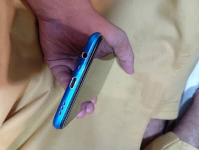 OPPO A16e