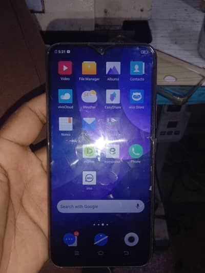 Vivo Y17