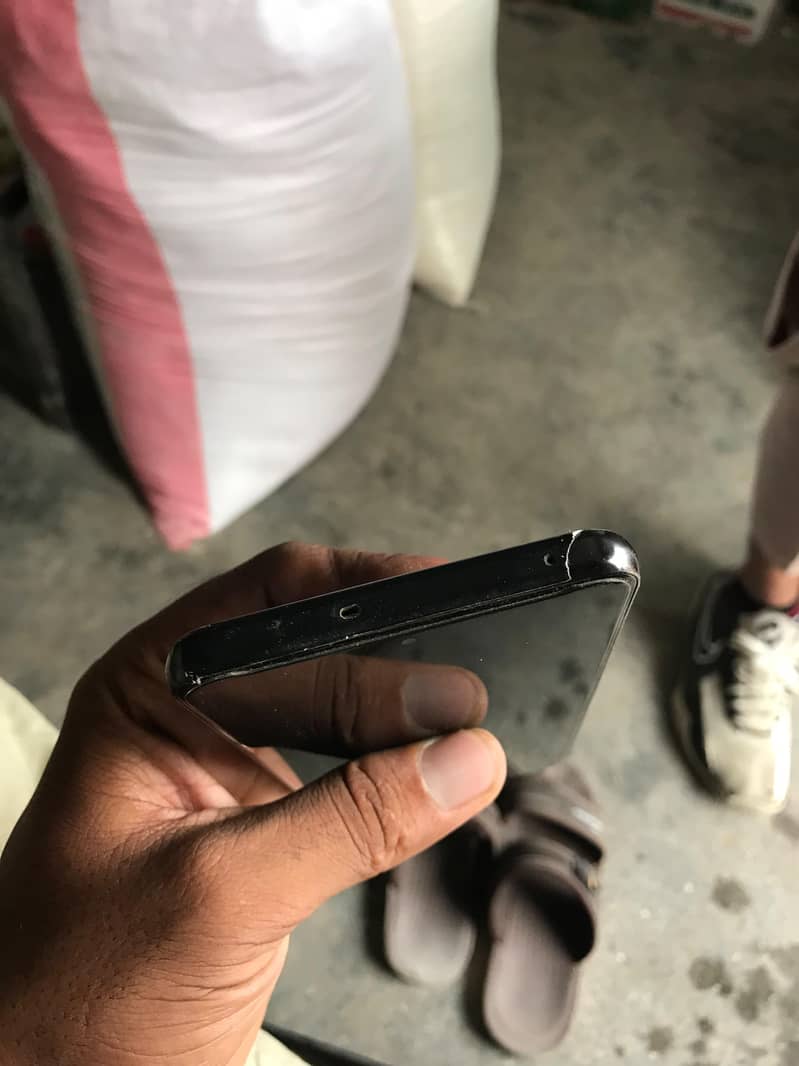 One Plus 10T 5