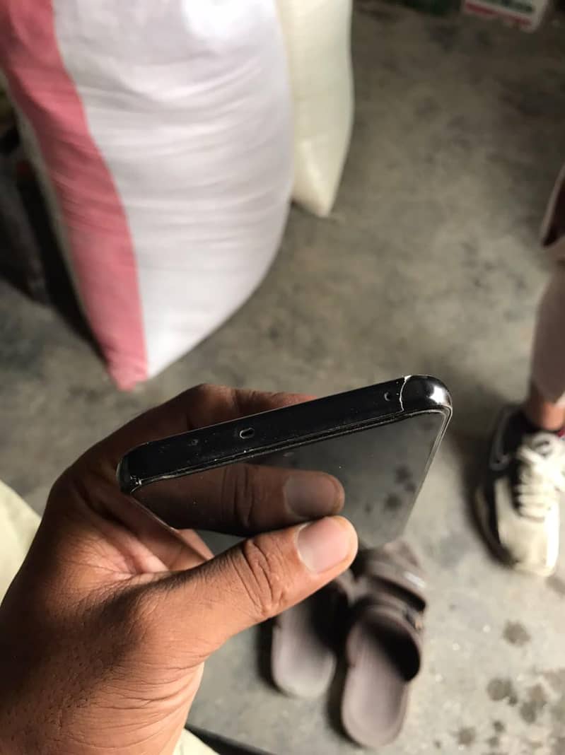 One Plus 10T 6