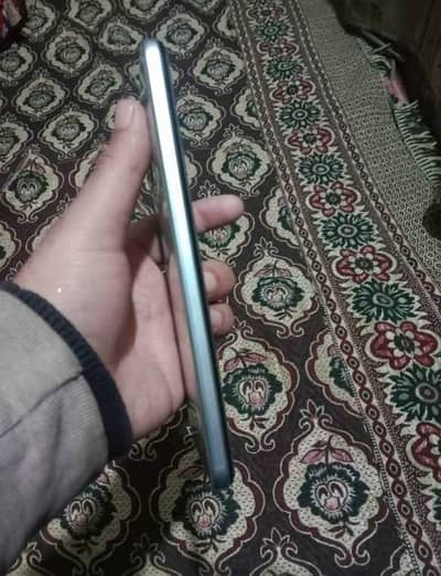Vivo Y21