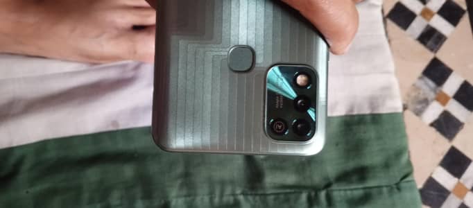 Infinix Hot 11 Play