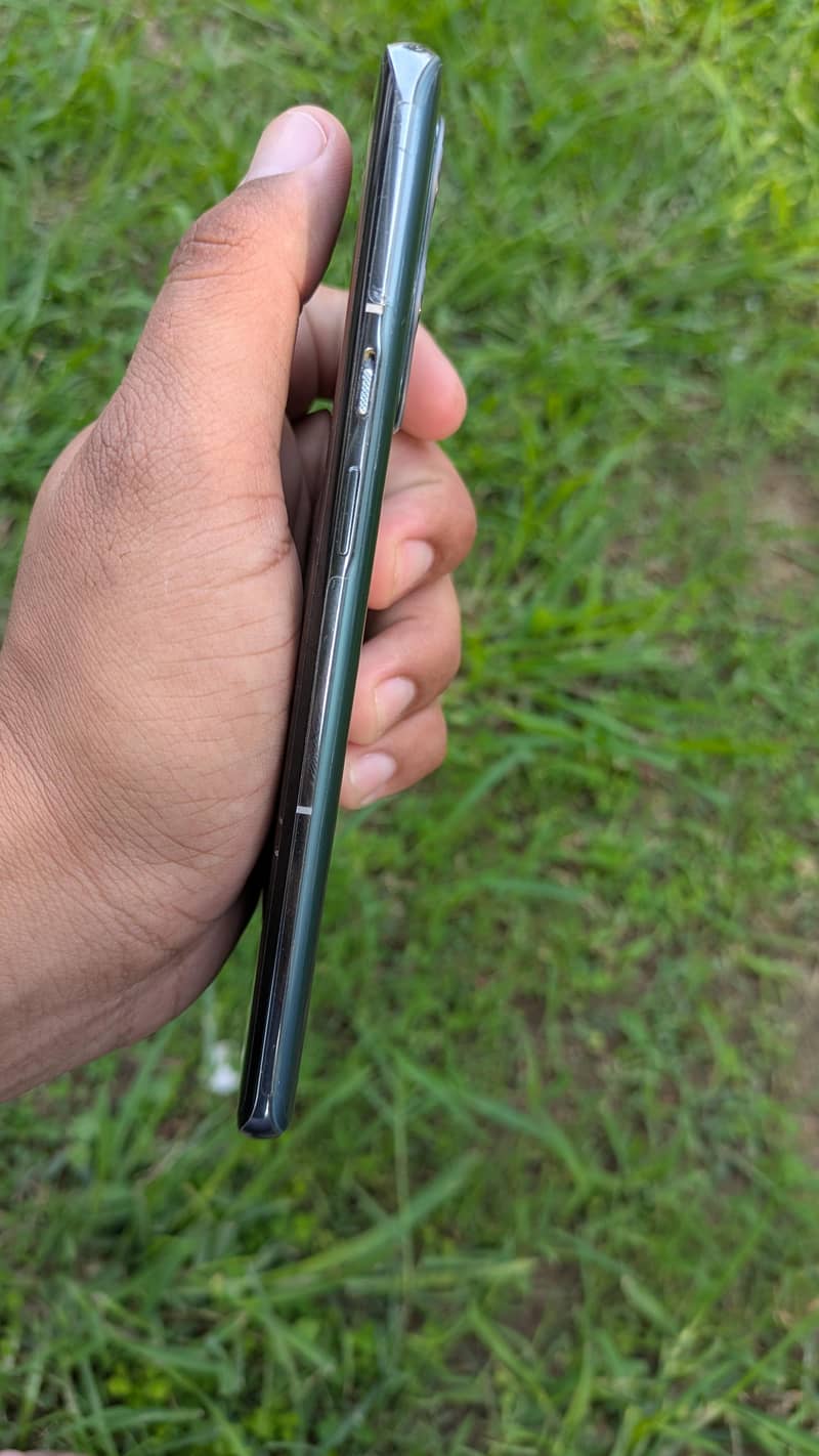 One Plus 9 Pro 5